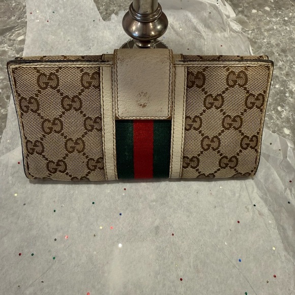 Gucci Beige and Brown Monogram Wallet with Red and Green Stripe - Picture 2 of 4